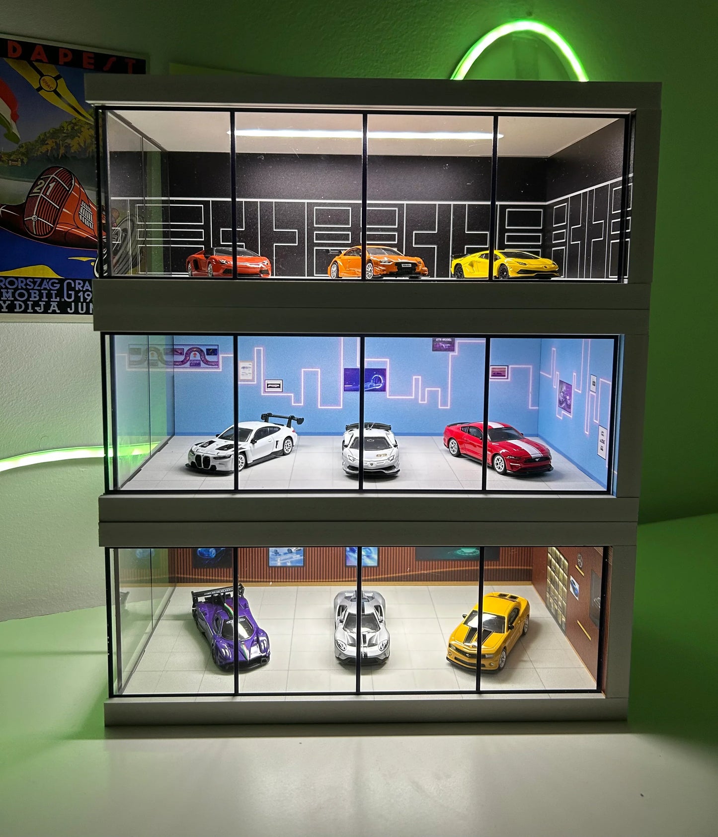 Mini Showroom